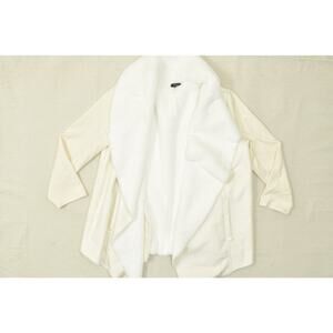 Torrid Plus Size 3 (22/24) Cream Faux Fur Open Waterfall Cardigan Polyester